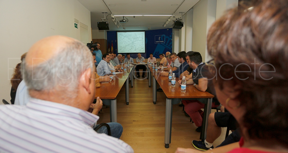 SUPRESION_BUS_EMPRESA_MONBUS_NOTICIA_ALBACETE 23