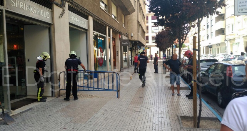 fachada bomberos calle tinte