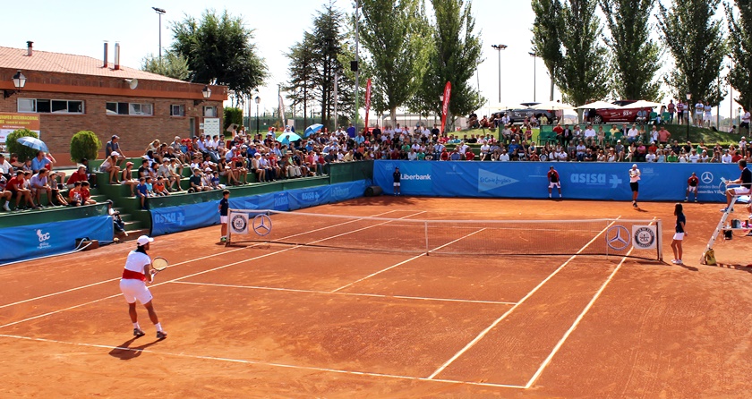 imagen de la cental en la pasada final tenis