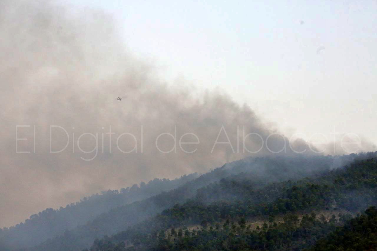 noticias incendio ayna albacete