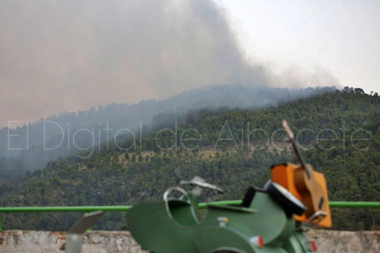 noticias incendio ayna albacete