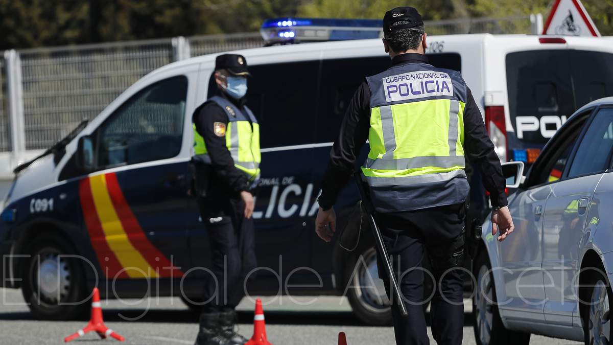 Control de la Policía Nacional en Albacete - Foto de archivo