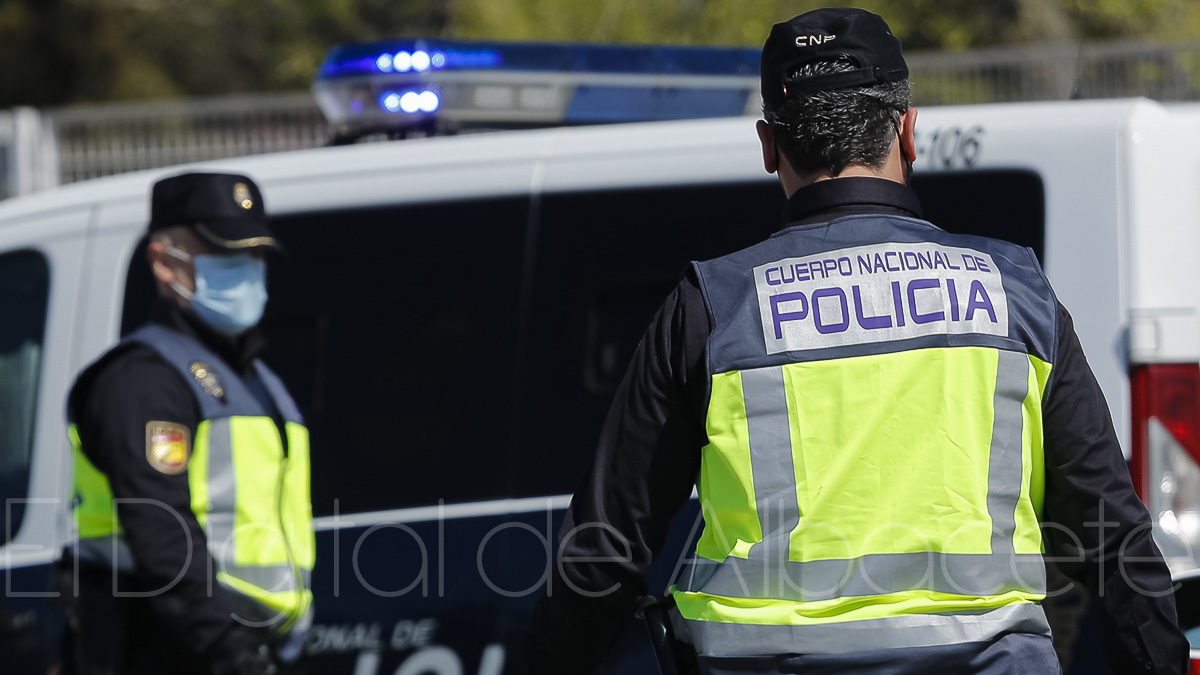 Control de la Policía Nacional en Albacete - Foto de archivo