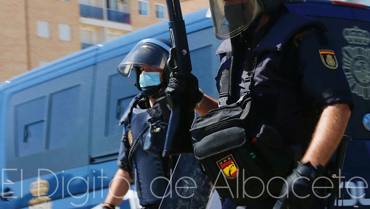Más efectivos de la Policía Nacional llegan a Albacete para la seguridad durante la ‘No Feria.’