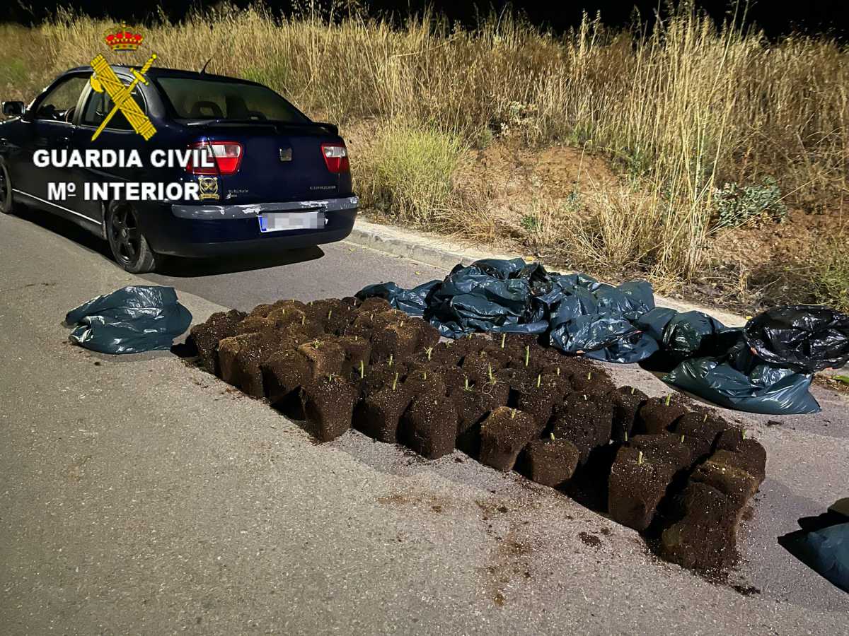 coche detenido por la guardia civil