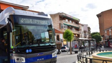 autobús de la Junta de Comunidades de Castilla-La Mancha