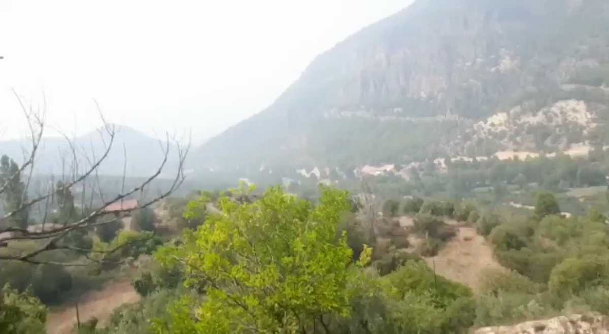 El humo del terrible incendio forestal de Málaga llega a Albacete