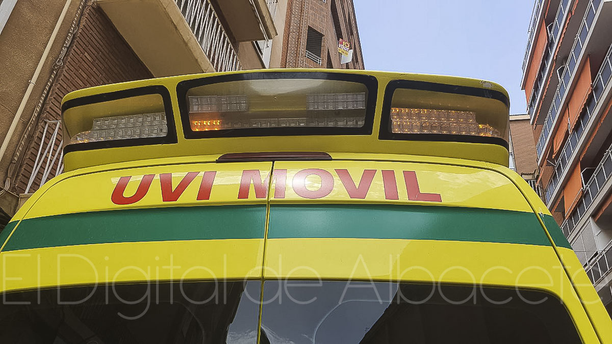 ambulancia UVI móvil