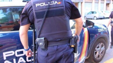 Un agente de la Policía Nacional en Albacete