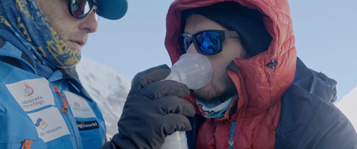 ‘La cumbre es el camino’ narra la primera expedición al campo base del Everest de tres chicos de Albacete con discapacidad intelectual