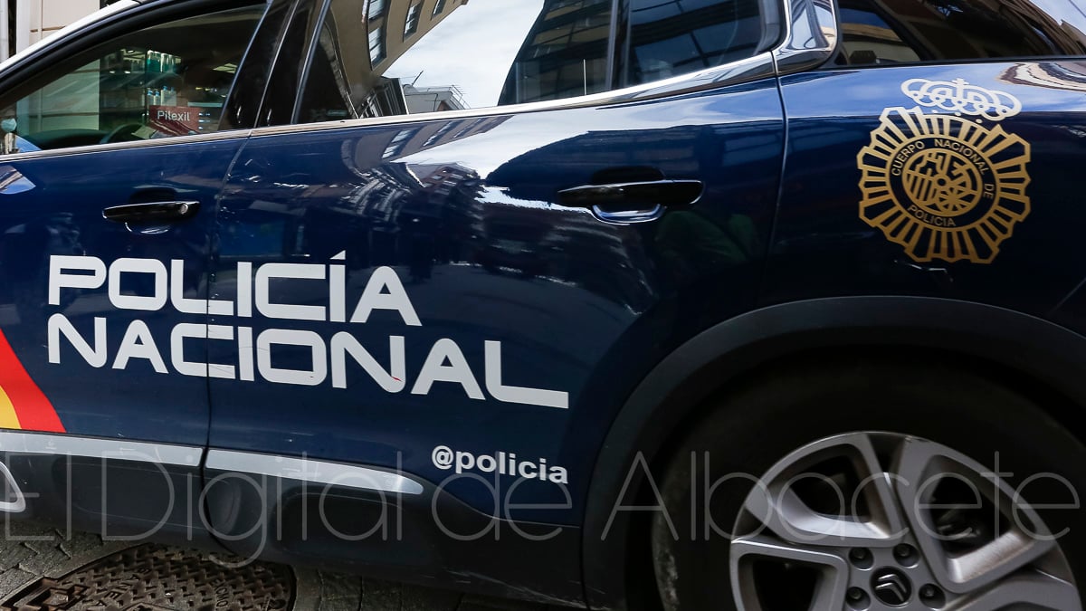 Coche de la Policía Nacional en Albacete / Imagen de archivo