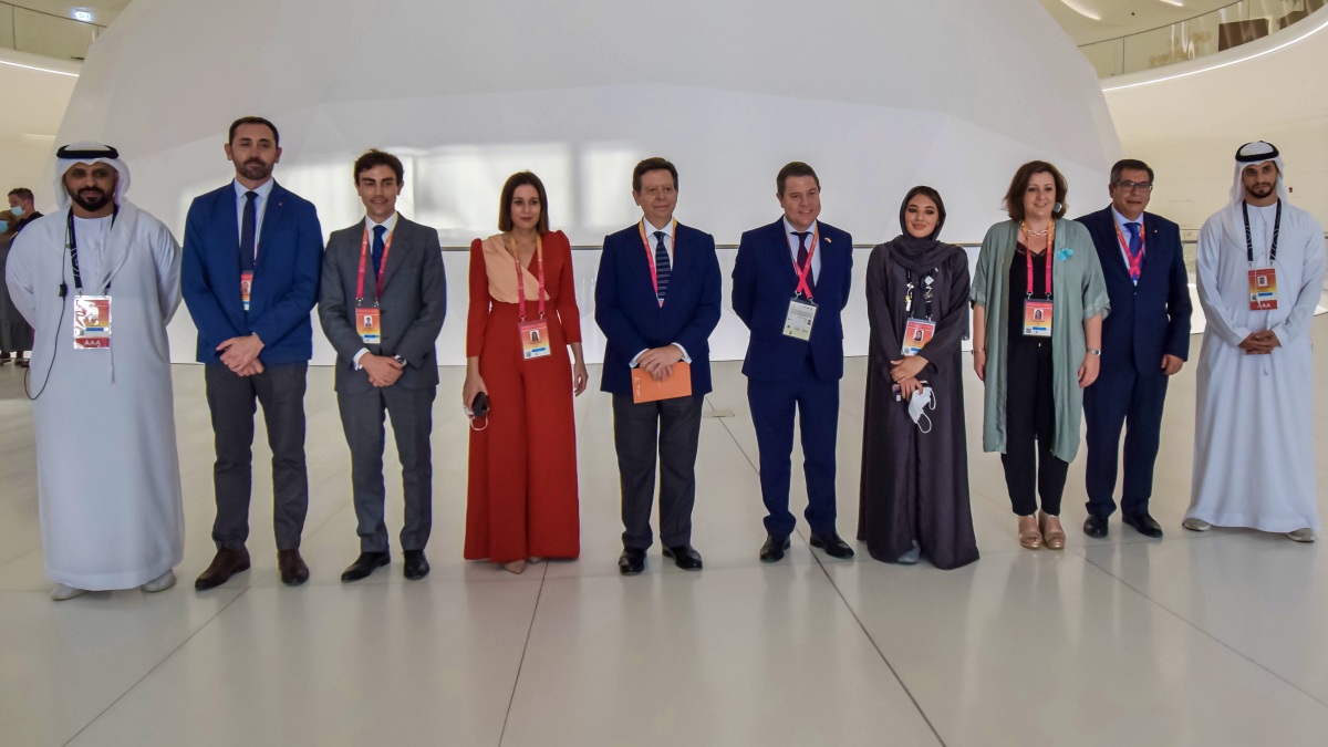 García-Page visita Emiratos Árabes Unidos