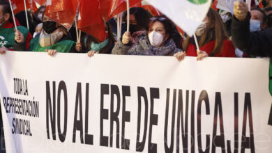 Concentración en Albacete ante el ERE planteado por Unicaja-Liberbank