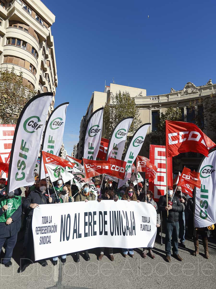 Jornada de huelga de los trabajadores de Unicaja-Liberbank en Albacete