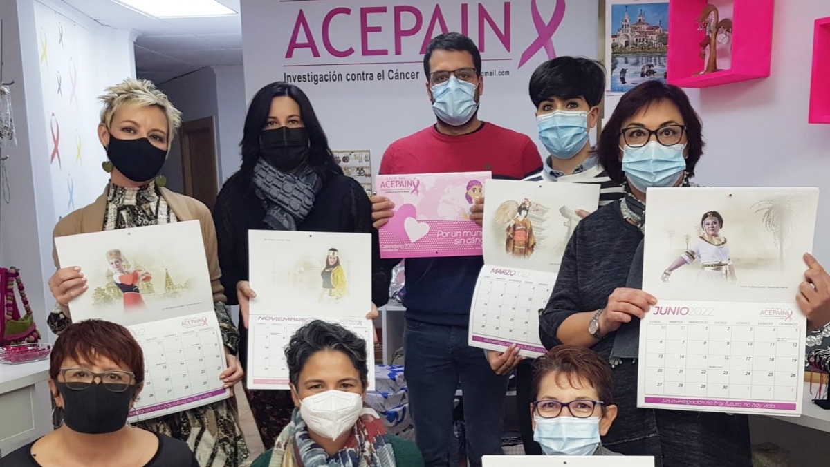 ACEPAIN presenta su calendario solidario