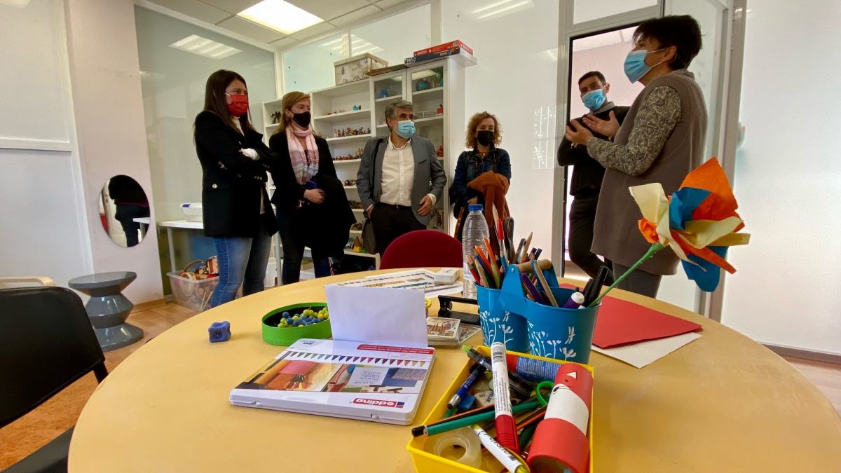 El Gobierno regional reconoce el valor de las entidades que trabajan con menores acogidos en hogares tutelados y programas de intervención