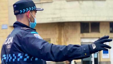 Un agente de la Policía Local de Albacete en una foto de archivo