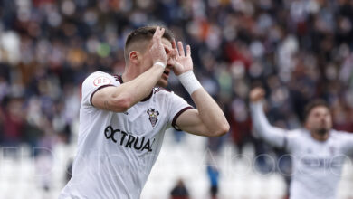 Jordi celebra uno de sus goles con el Albacete ante el Algeciras