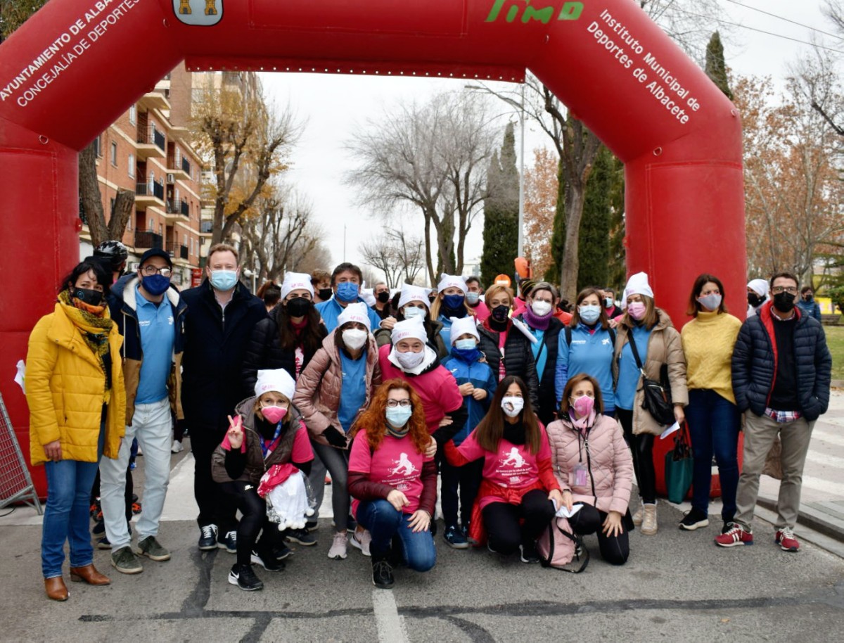 XIII carrera solidaria ‘Memorial María José Merlos’ de AMAC