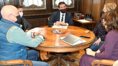 Encuentro de trabajo entre responsables de la Diputación y de APRECU