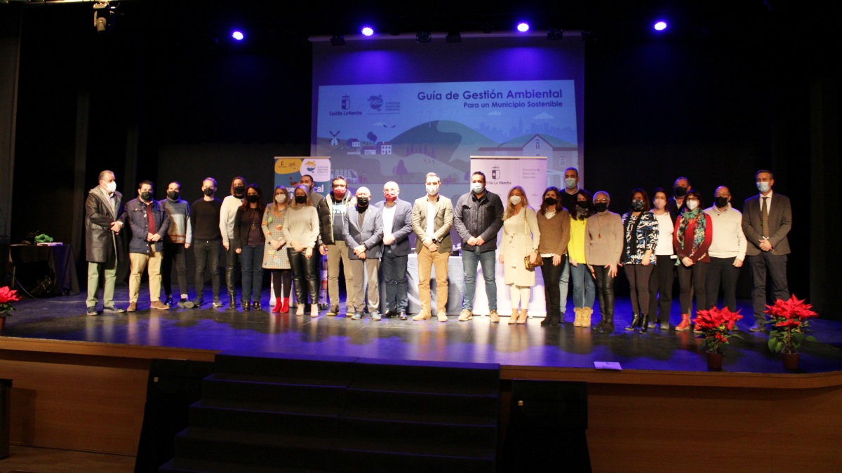 PRESENTACION GUIA GESTION AMBIENTAL PARA UN MUNICIPIO SOSTENIBLE