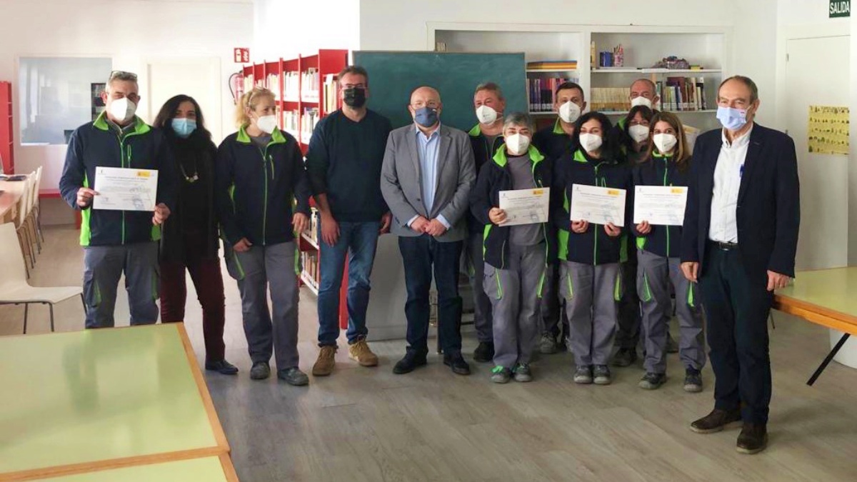 Programa de Recualificación y Reciclaje Profesional (RECUAL), “Riópar”, especializado Operaciones Auxiliares de Albañilería y de Fábricas y Cubiertas