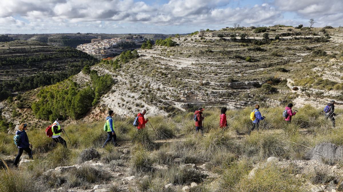 Ruta senderista en Jorquera