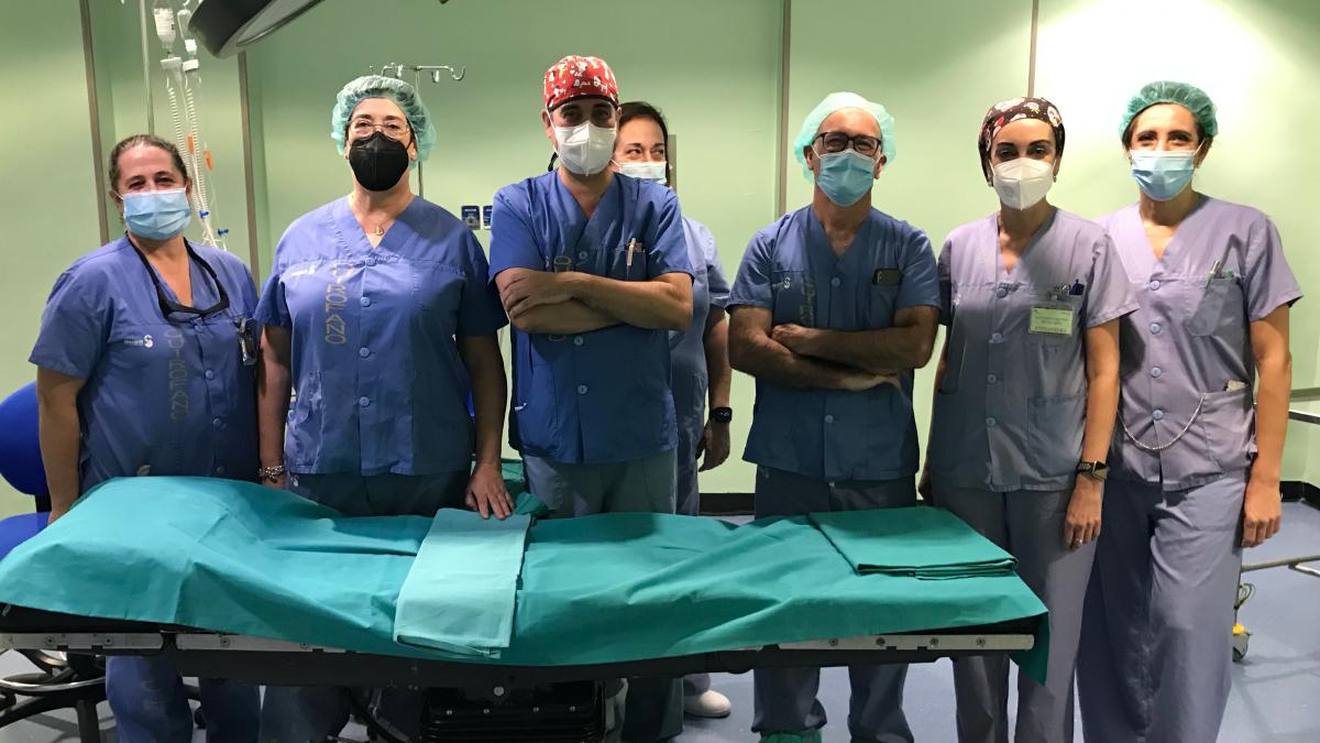 La Unidad del Dolor del Hospital de Cuenca realiza la primera intervención quirúrgica para el recambio de una bomba intratecal