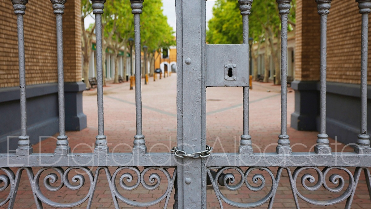 Puerta de Hierros Feria de Albacete