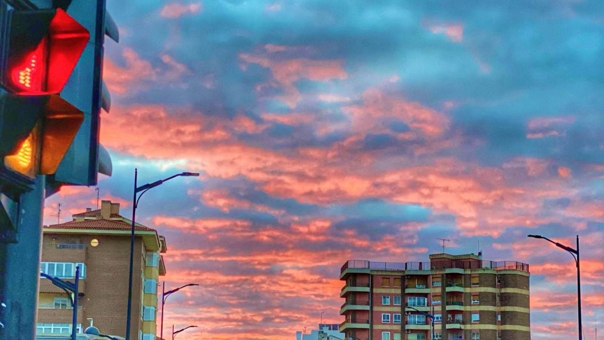 Bonita instantánea del cielo de Albacete