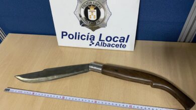 Navaja incautada al detenido tras las amenazas en Albacete