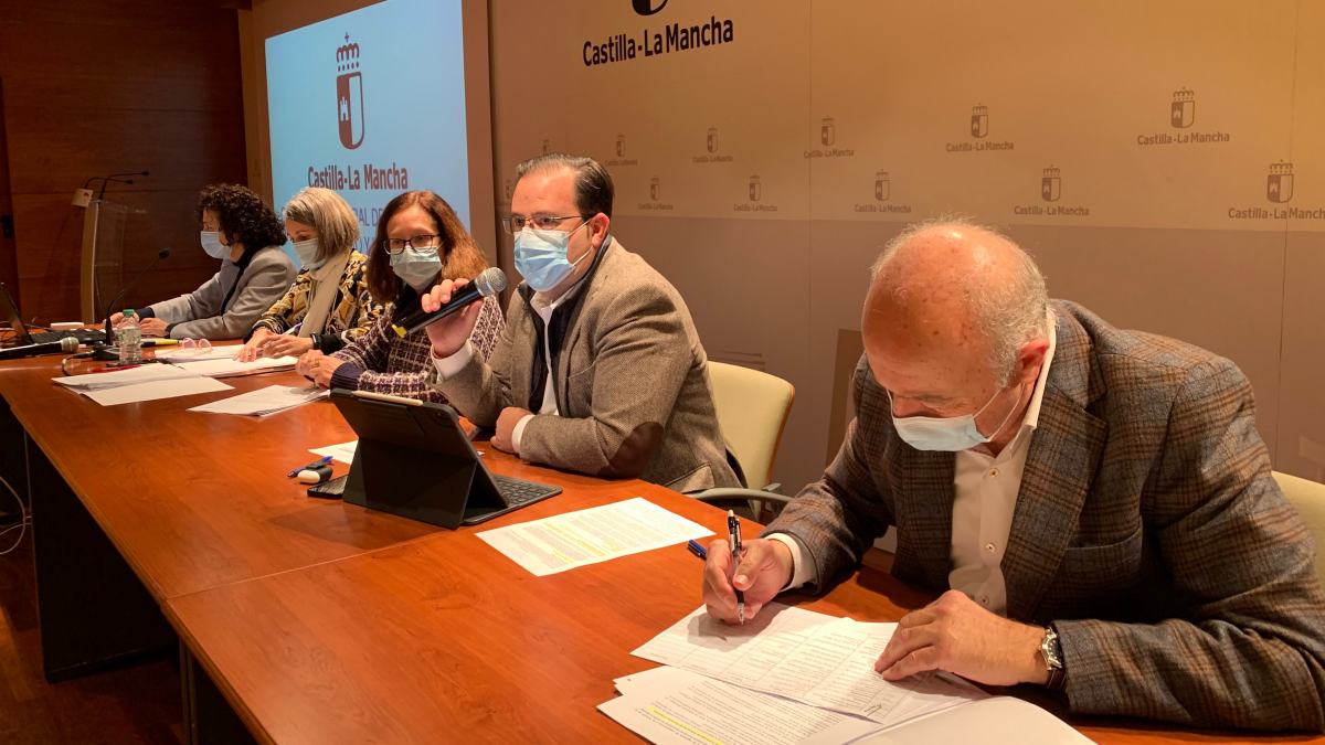 El Gobierno regional aprueba el informe para declarar proyecto prioritario una planta de producción líquida de oxígeno, nitrógeno y argón en Torija