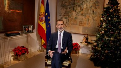 Economía Castilla - La Mancha Deportes Salud Internet Turismo Portada Sociedad Cultura Portadas Castilla La Mancha Canal Parlamentario Gente Refrescos Canal Parlamentario Buscador Hemeroteca www.europapress.tv audio.europapress.es fotos.europapress.es EpData Nacional Felipe VI pide responsabilidad frente a la COVID para "no dar pasos atrás" porque el riesgo no ha desaparecido