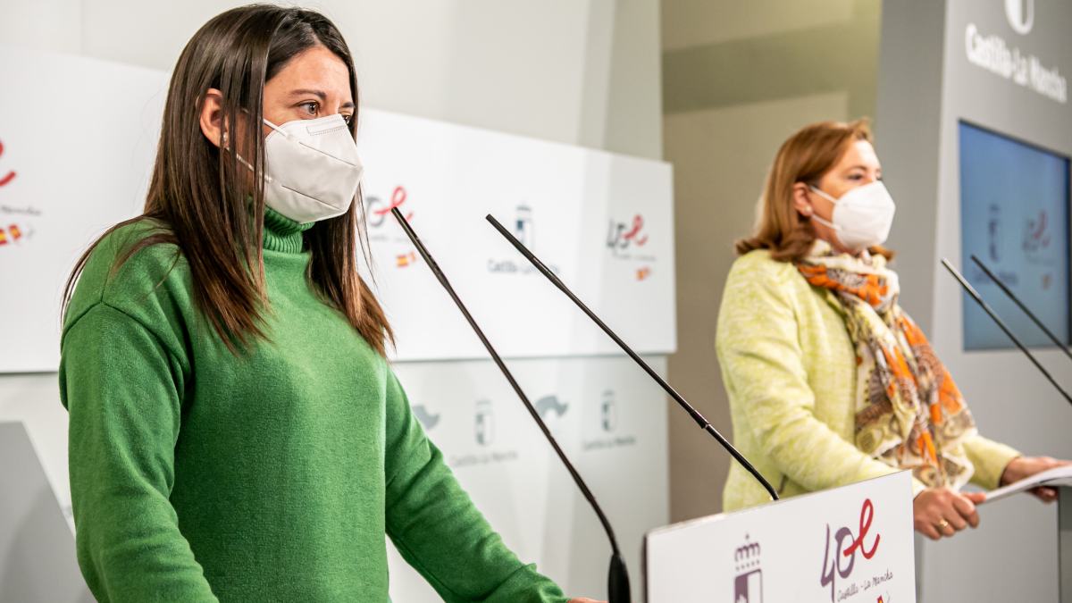 La consejera de Educación, Cultura y Deportes, Rosa Ana Rodríguez, y la consejera de Bienestar Social, Bárbara García, informan sobre los asuntos del Consejo de Gobierno relacionados con sus departamentos