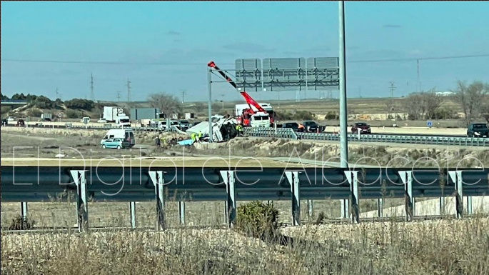 Accidente de un camión frigorífico en Albacete