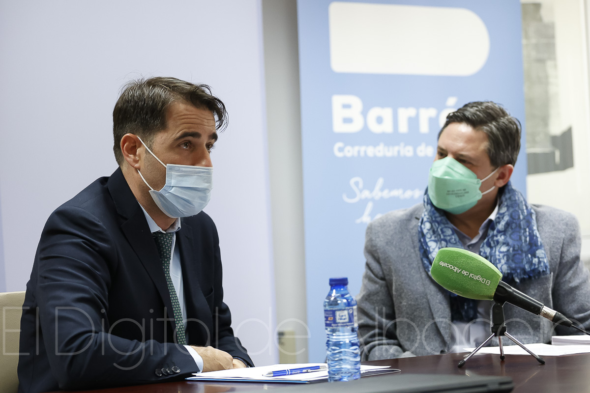 El director de la correduría Barrón, César Barrón