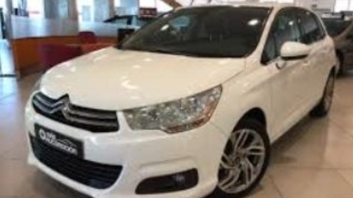 La Policía busca un coche como este