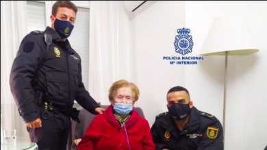 Agentes de la Policía Nacional albaceteños salvan la vida de una anciana en Yecla / Imagen: Policía Nacional