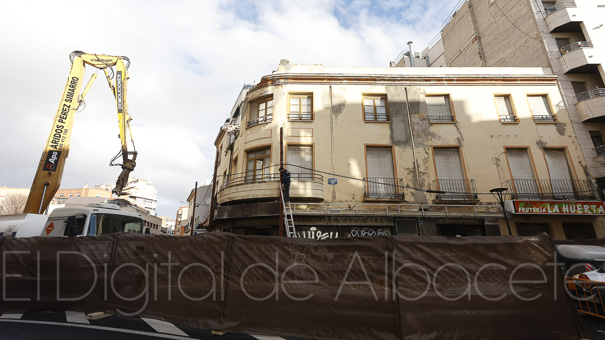 La borrasca 'Filomena' causó más daños en este inmueble en Albacete / Fotos: Ángel Chacón