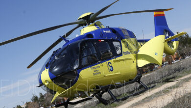 Helicóptero del SESCAM en Albacete - Foto de archivo