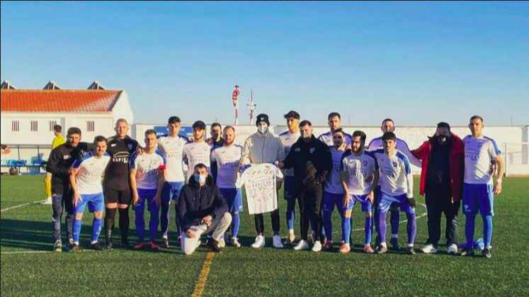 El equipo de fútbol de Munera se ha volcado con esta iniciativa solidaria / Imagen @yosoymasfuerte5