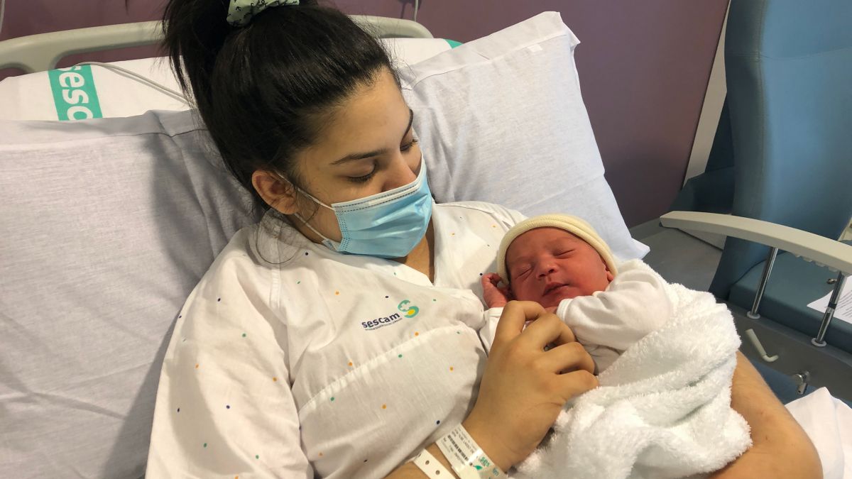 Iker, primer niño del año 2022 nacido en Castilla-La Mancha