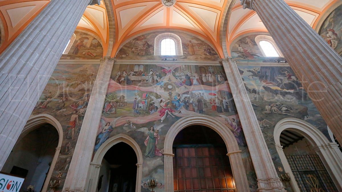 Pinturas que decoran la Catedral de Albacete