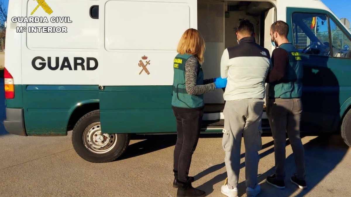 Detenido por la Guardia Civil