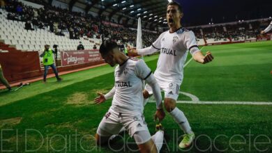 Kike Márquez celebra su gol con el Albacete