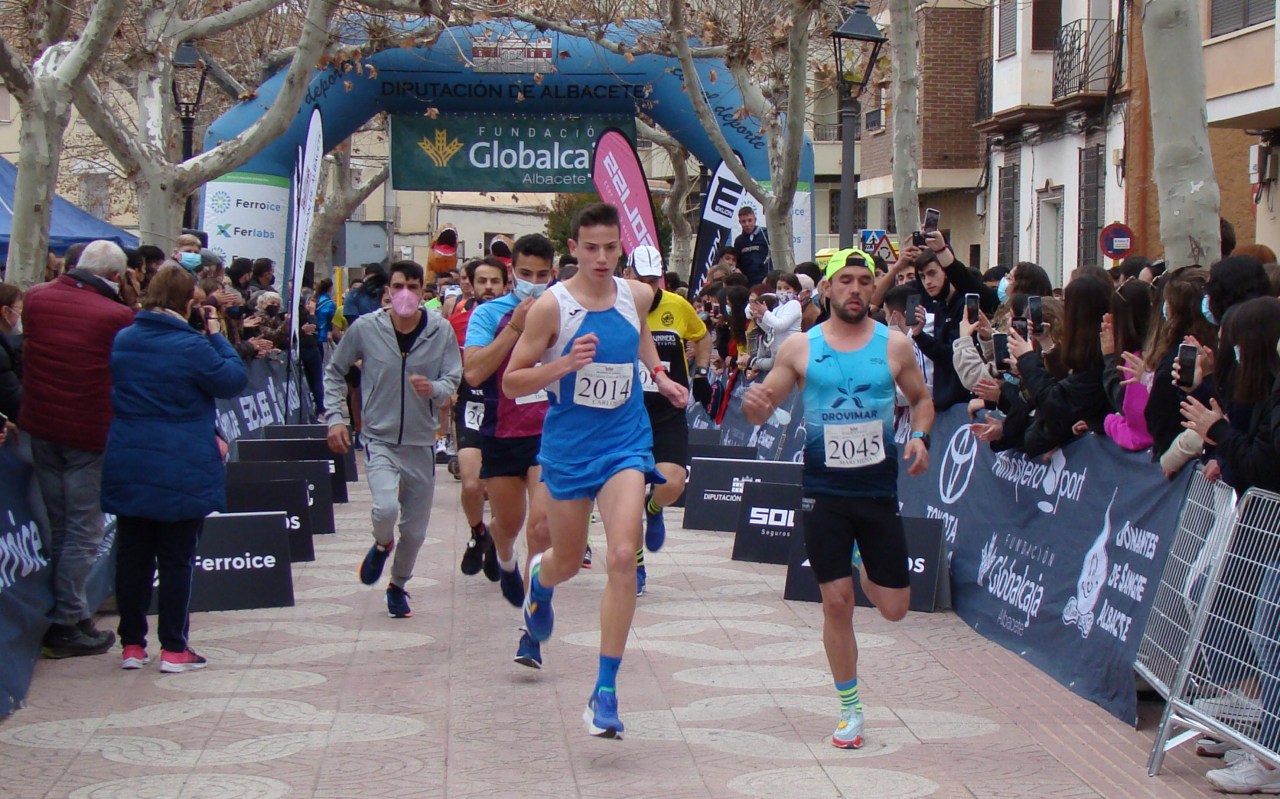 Elche de la Sierra fue una fiesta del atletismo popular
