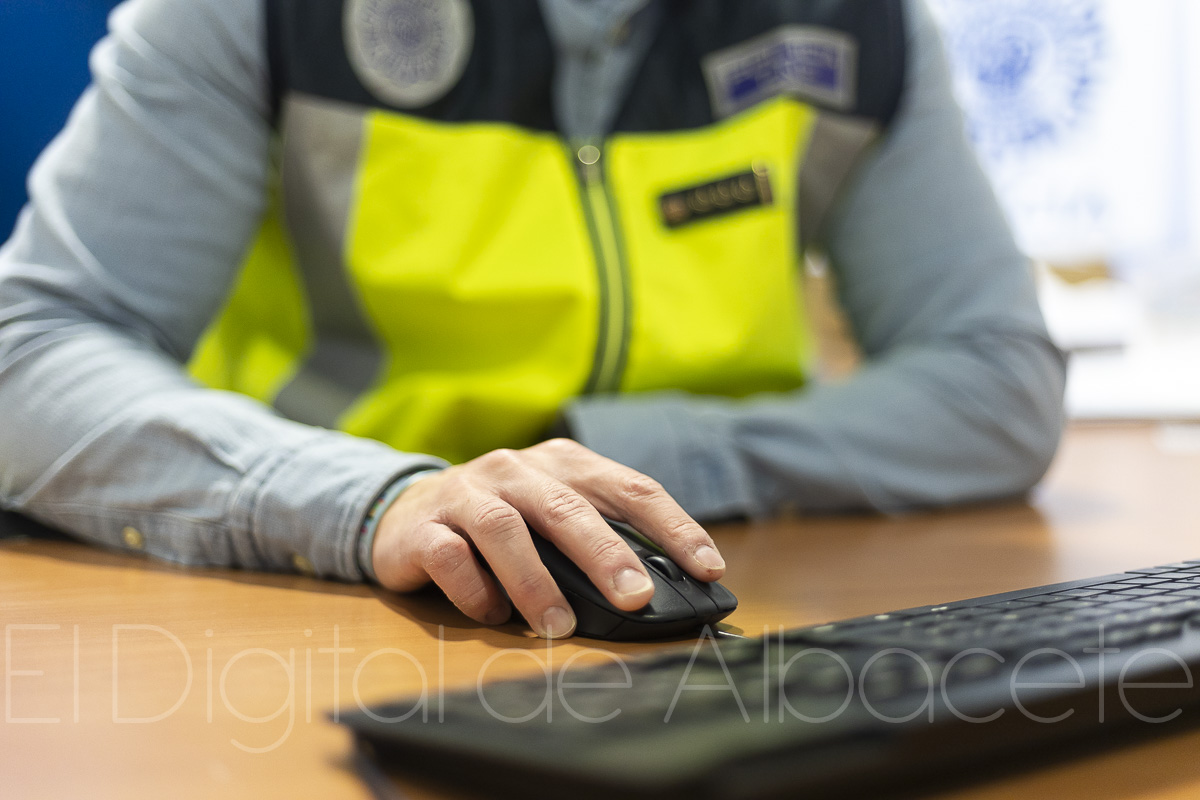 El Grupo Segundo de la Policía Nacional en Albacete / Foto: Ángel Chacón