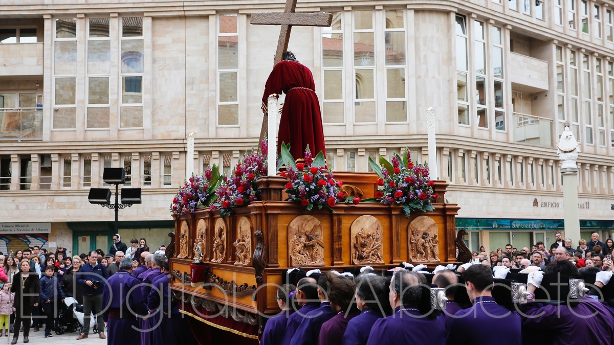 Medidas de prevención del COVID-19 entre los costaleros de la Semana Santa de Albacete / Imagen de archivo