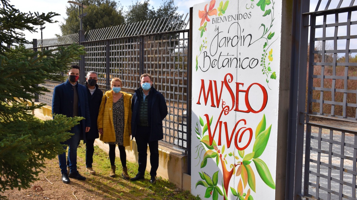 Murales del Jardín Botánico en Albacete, un 'Museo Vivo'