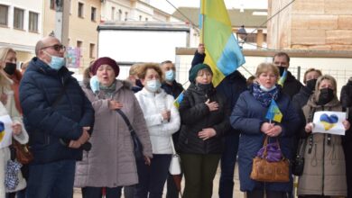 Medio centenar de personas piden desde este municipio de Albacete el fin del ataque a Ucrania